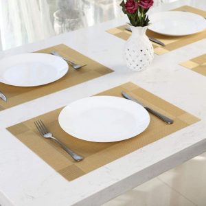 6pcs PVC Placemats with 1 Table Runner Crossweave Woven Vinyl Heat-Resistant Table Mats Non-Slip Washable for Kitchen Dinning Table...