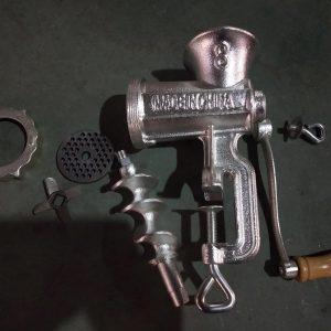 Meat Grinder qalabka hilibka lagu shiido