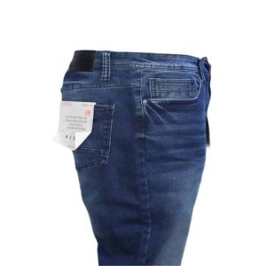 Surwaalo jeans ah oo Turki ah