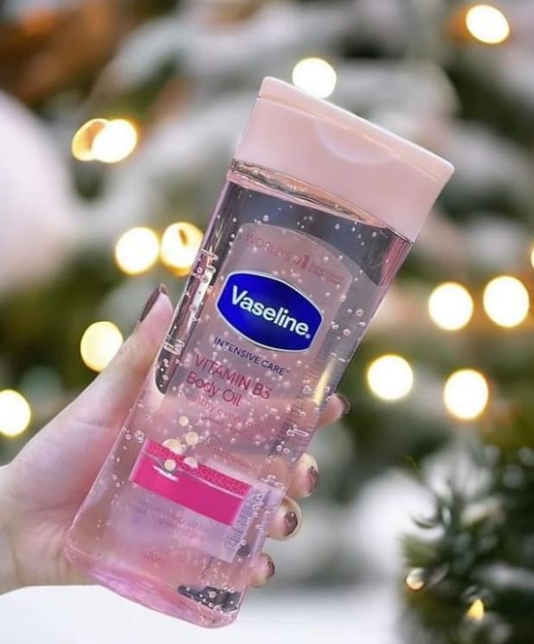 Generic VASeLine's Vitamin B3 Body oil - Pink